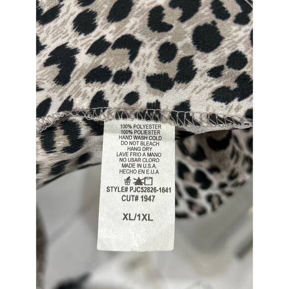 eesome Gray Leopard print Kimono NWT - Picture 2 of 6